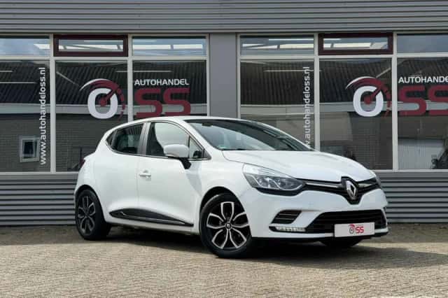 Renault Clio (2017) thumbnail 3