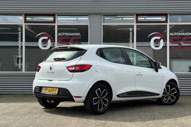 Renault Clio (2017) thumbnail 4
