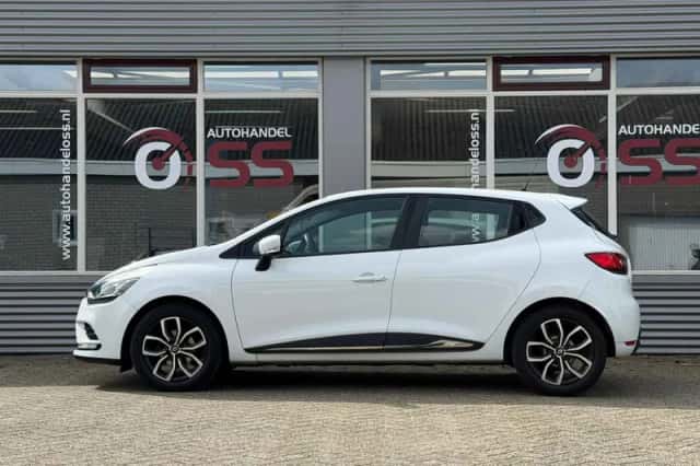Renault Clio (2017) thumbnail 5