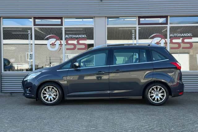 Ford Grand C-Max (2012) thumbnail 6