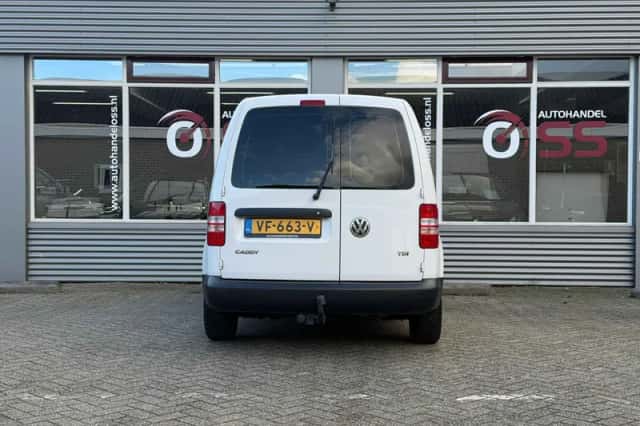 Volkswagen Caddy (2013) thumbnail 6