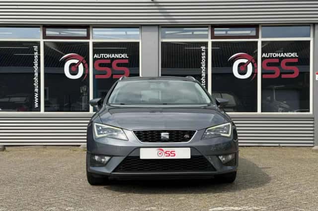 SEAT Leon (2014) thumbnail 2
