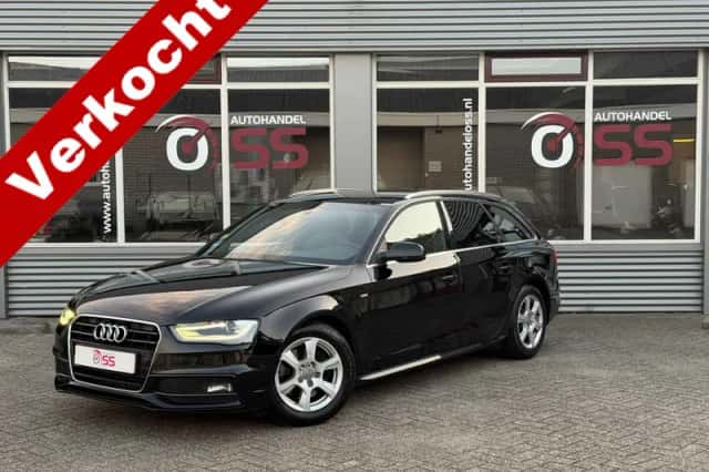 Audi A4 (2015) thumbnail 1