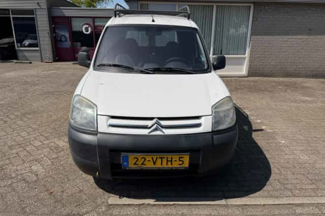 Citroën Berlingo (2008) thumbnail 2