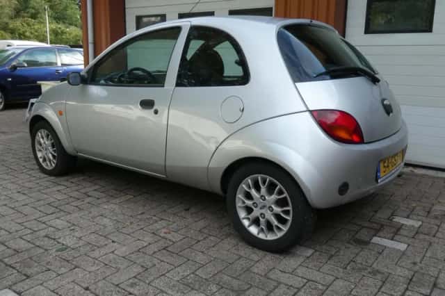 Ford Ka (2008) thumbnail 4