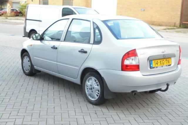 Lada Kalina (2007) thumbnail 4