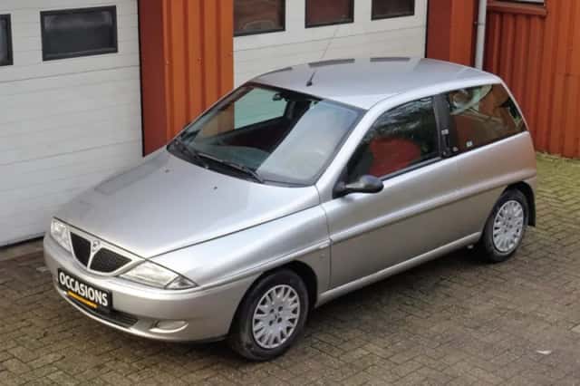 Lancia Ypsilon (2000) thumbnail 1