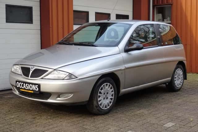 Lancia Ypsilon (2000) thumbnail 3
