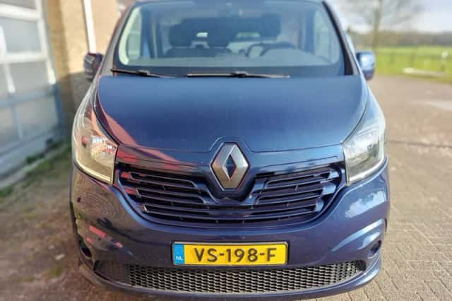 Opel Vivaro (2015) thumbnail 5