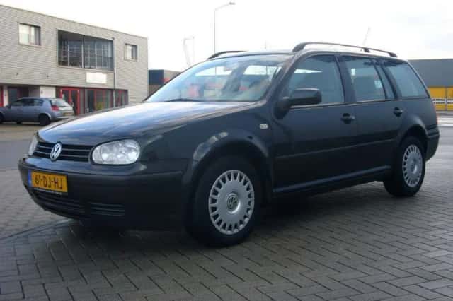 Volkswagen Golf (1999) thumbnail 2