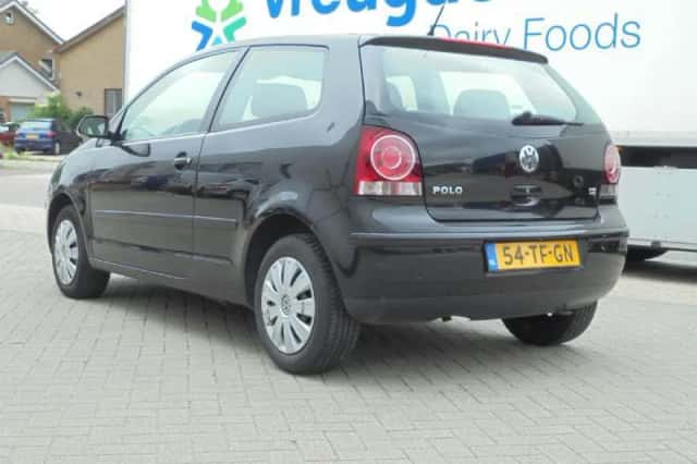 Volkswagen Polo (2006) thumbnail 4