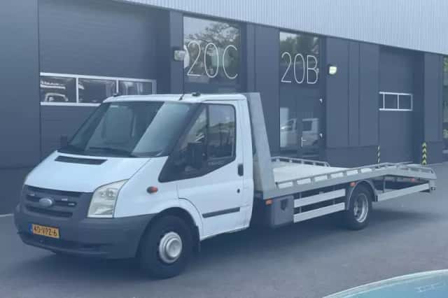 Ford Transit (2008) thumbnail 1