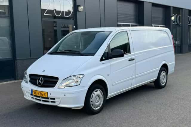 Mercedes-Benz Vito (2014) thumbnail 1