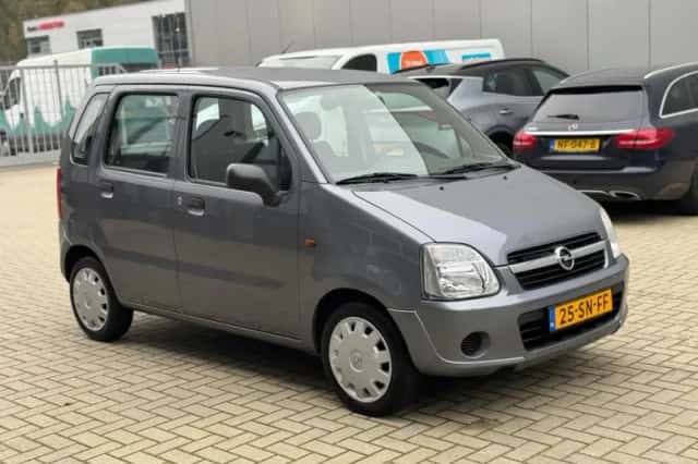 Opel Agila (2006) thumbnail 2