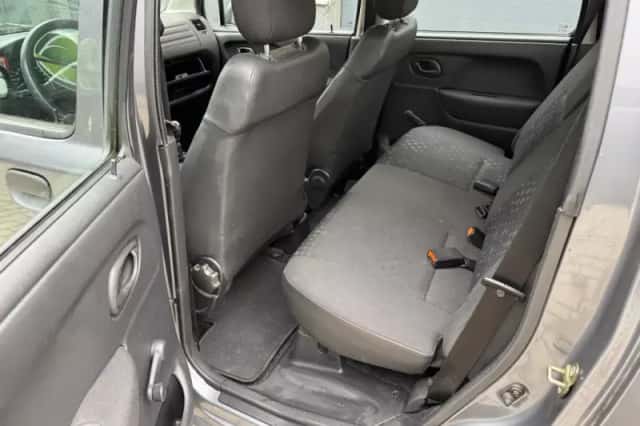 Opel Agila (2006) thumbnail 5