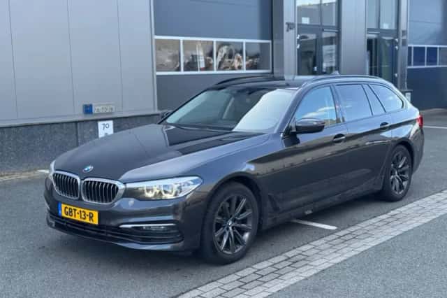 BMW 5-Serie (2019) thumbnail 1