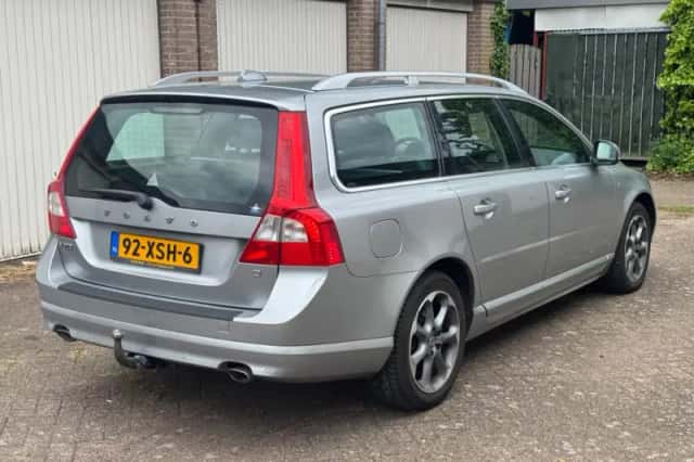 Volvo V70 (2012) thumbnail 3