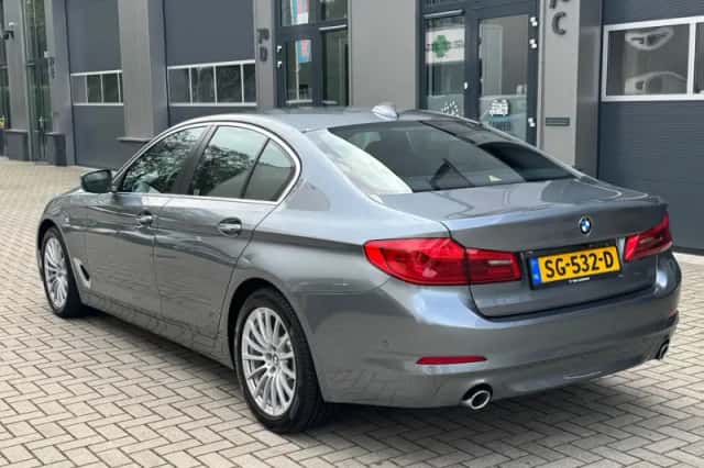 BMW 5-Serie (2018) thumbnail 4
