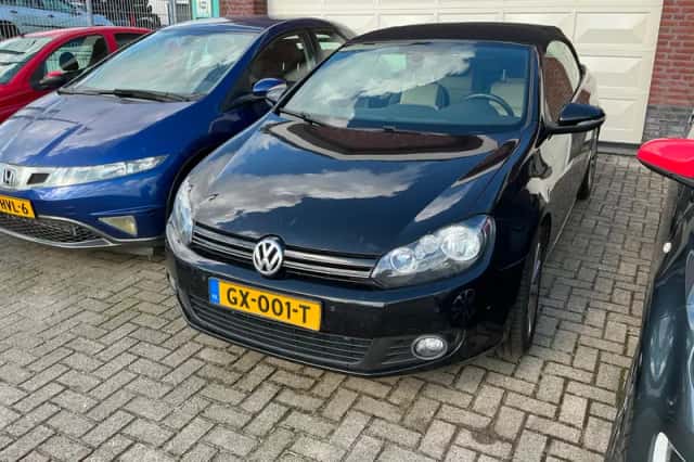 Volkswagen Golf (2014) thumbnail 2
