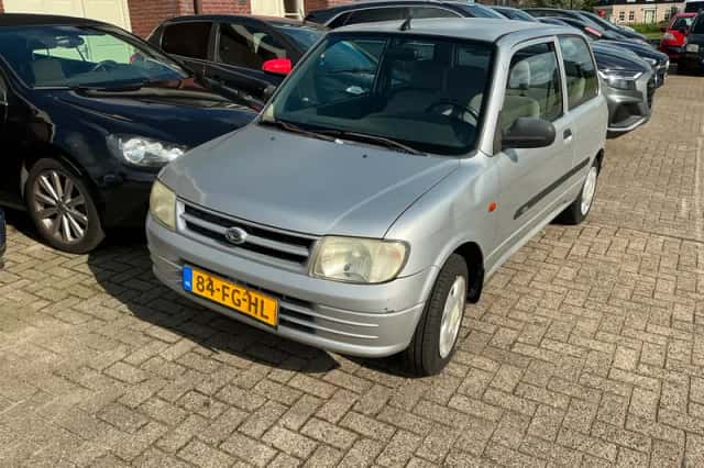 Daihatsu Cuore (2000) thumbnail 1