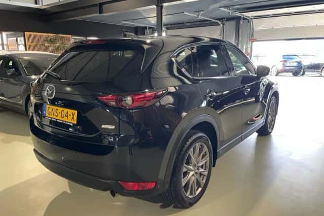 Mazda CX-5 (2019) thumbnail 2