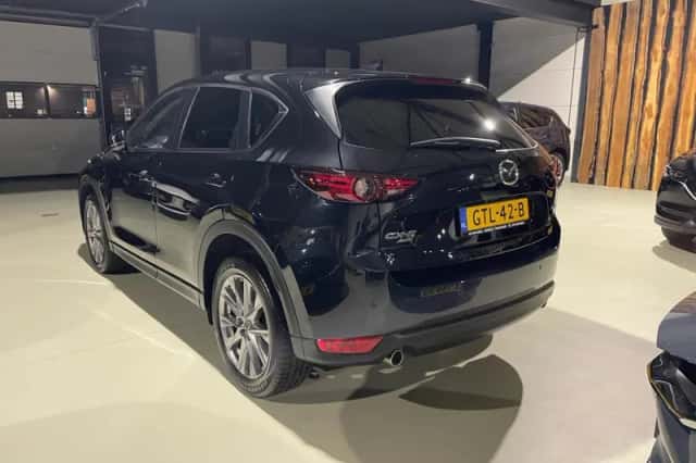 Mazda CX-5 (2019) thumbnail 2