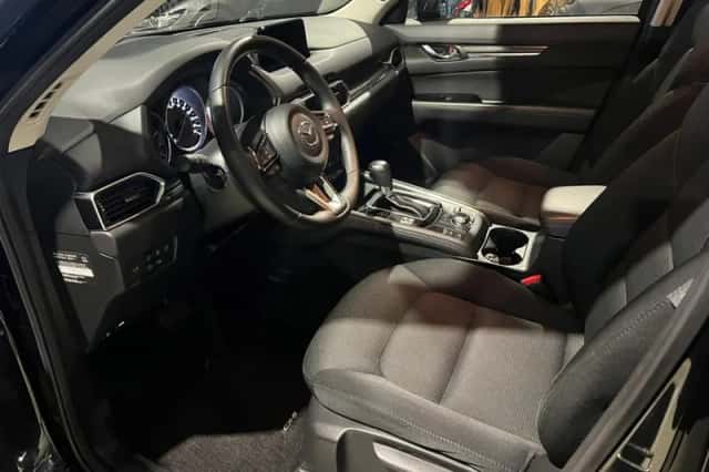 Mazda CX-5 (2019) thumbnail 5