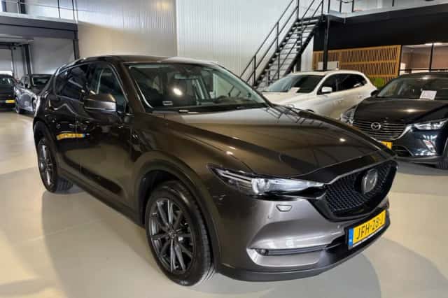 Mazda CX-5 (2018) thumbnail 1