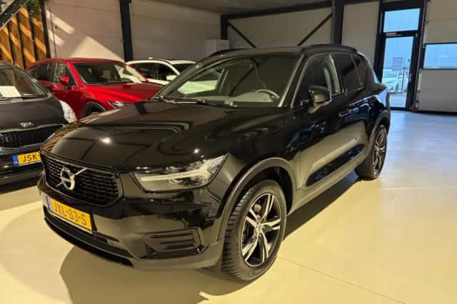 Volvo XC40 (2022) thumbnail 1