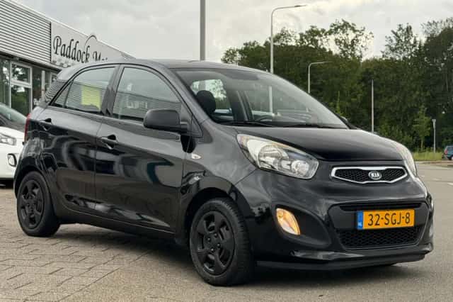 Kia Picanto (2011) thumbnail 2