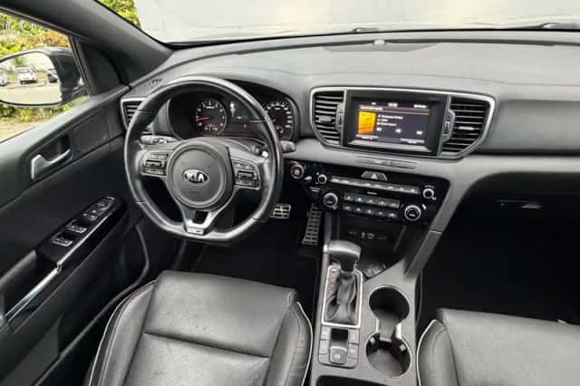 Kia Sportage (2016) thumbnail 6