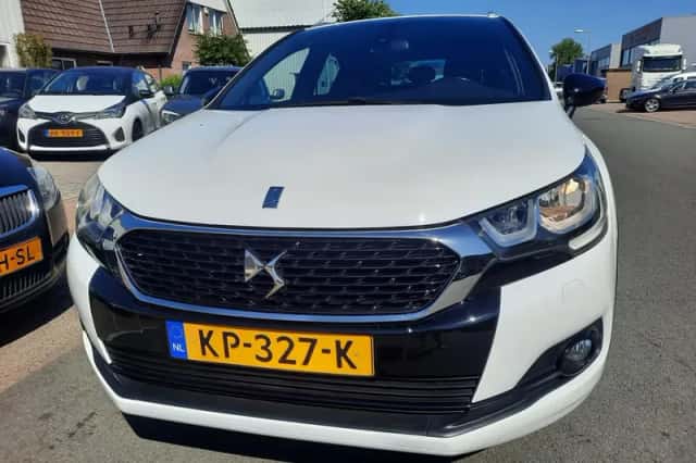Citroën DS4 (2016) thumbnail 1