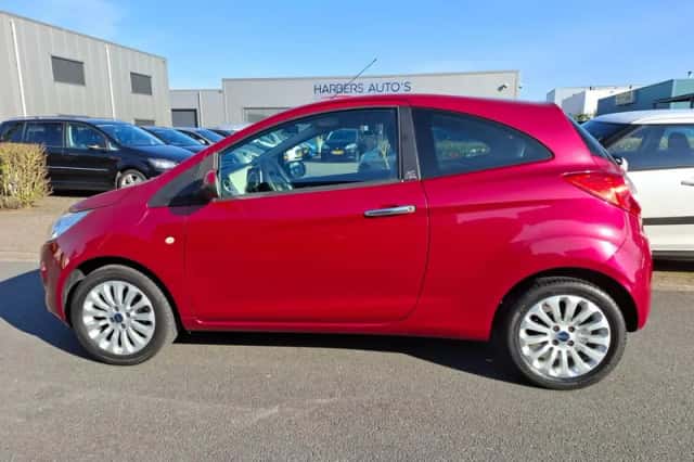 Ford Ka (2011) thumbnail 3