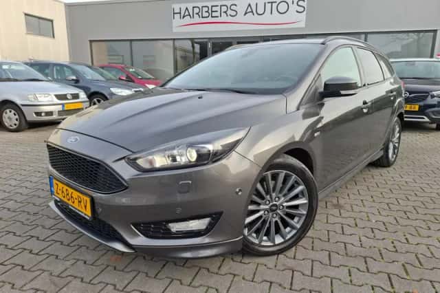 Ford Focus (2017) thumbnail 1