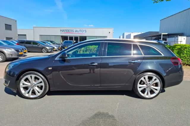 Opel Insignia (2016) thumbnail 4