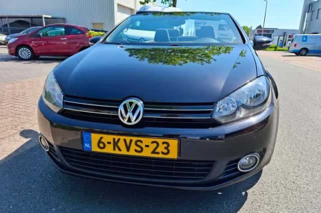 Volkswagen Golf (2013) thumbnail 2