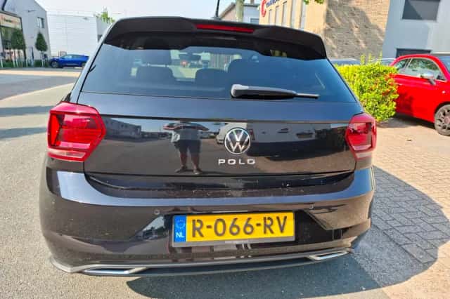 Volkswagen Polo (2021) thumbnail 6