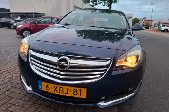 Opel Insignia (2014) thumbnail 2