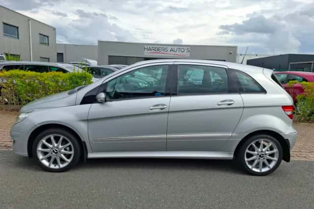 Mercedes-Benz B-Klasse (2008) thumbnail 4