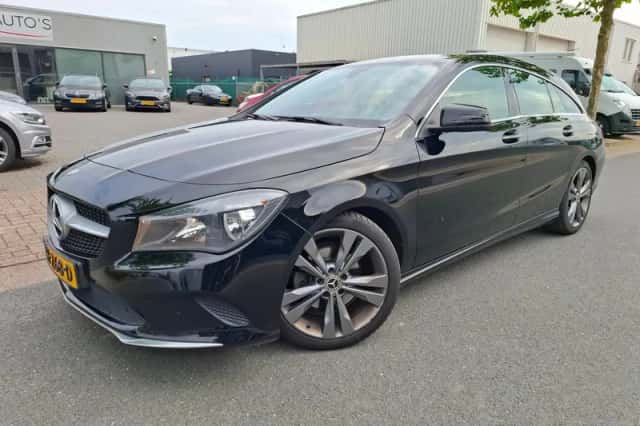 Mercedes-Benz CLA-Klasse (2018) thumbnail 1