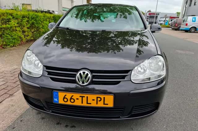 Volkswagen Golf (2006) thumbnail 2