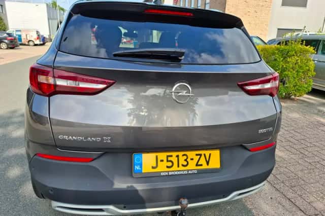 Opel Grandland (2020) thumbnail 6
