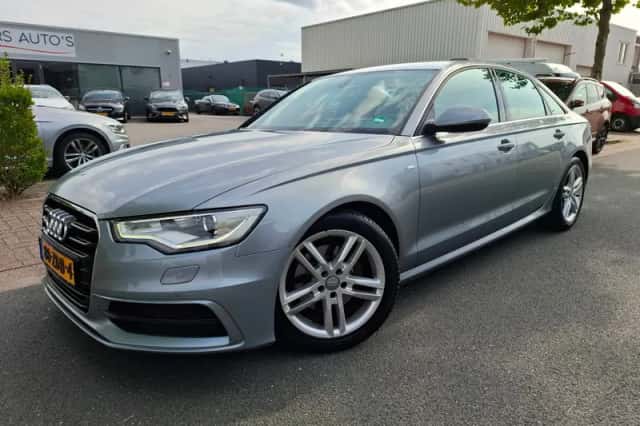 Audi A6 (2012) thumbnail 1