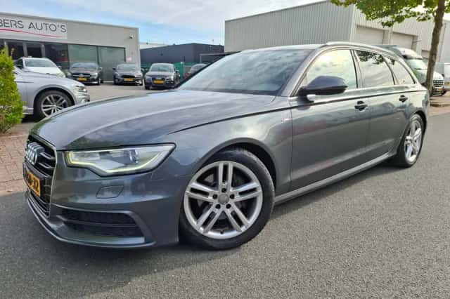 Audi A6 (2014) thumbnail 1