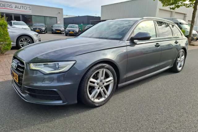 Audi A6 (2014) thumbnail 3