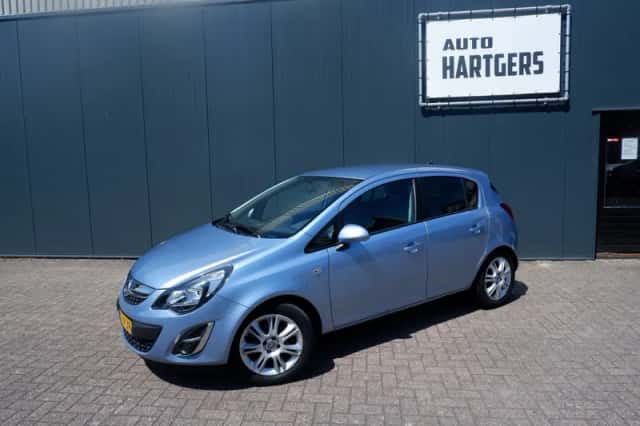 Opel Corsa (2014) thumbnail 1
