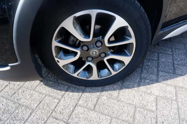 Opel Karl (2019) thumbnail 3