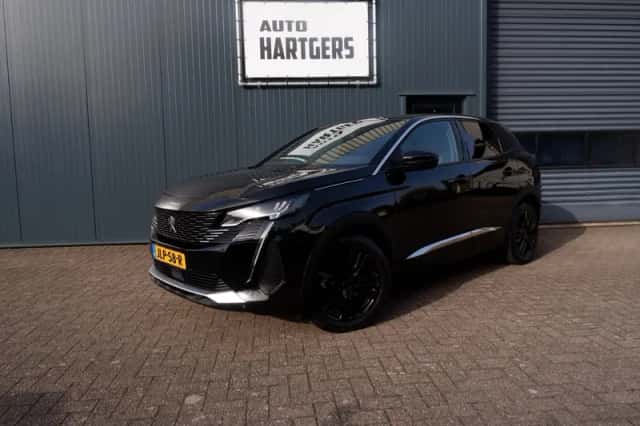 Peugeot 3008 (2024) thumbnail 1