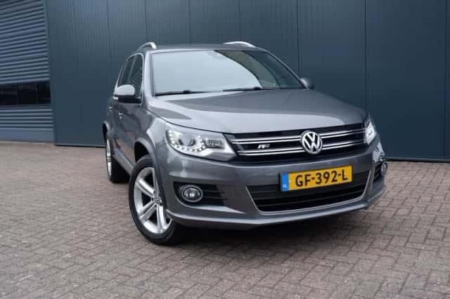 Volkswagen Tiguan (2015) thumbnail 1