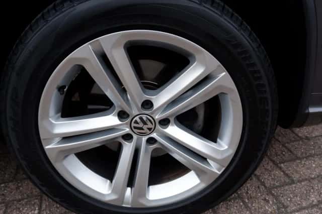 Volkswagen Tiguan (2015) thumbnail 6